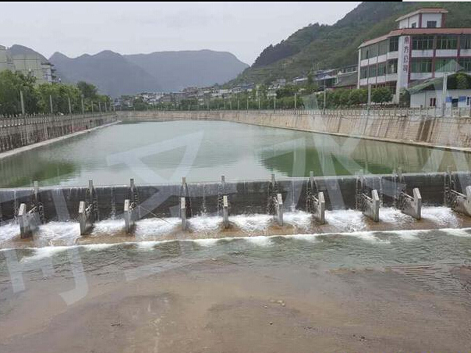 筠連縣定水河城區(qū)第四、第五級翻板攔水閘